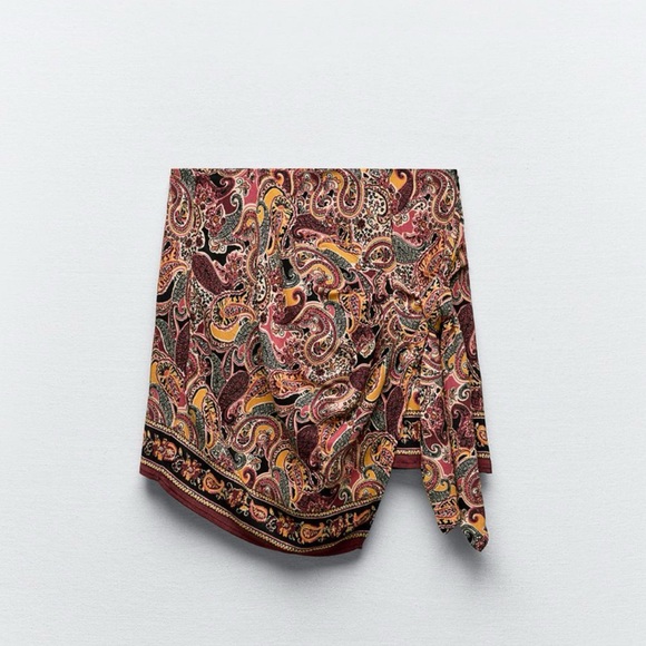 PRINTED SKORT WITH KNOT - Picture 1 of 6